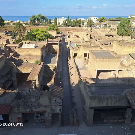 Garden House Frühstückspension 4*