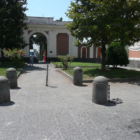 Garden House Frühstückspension 4*