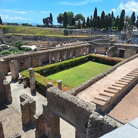 Garden House Bed & Breakfast Ercolano