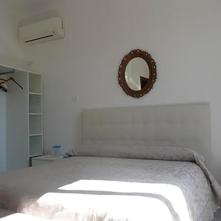 Garden House Bed & Breakfast *