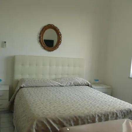 Garden House 4*