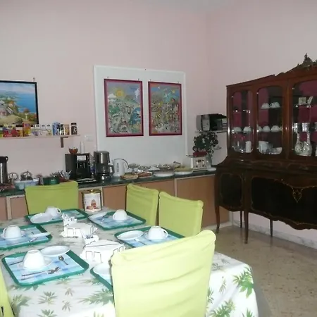 Bed & Breakfast Garden House *
